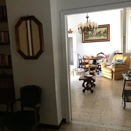 Zona Ospedale Apartman *