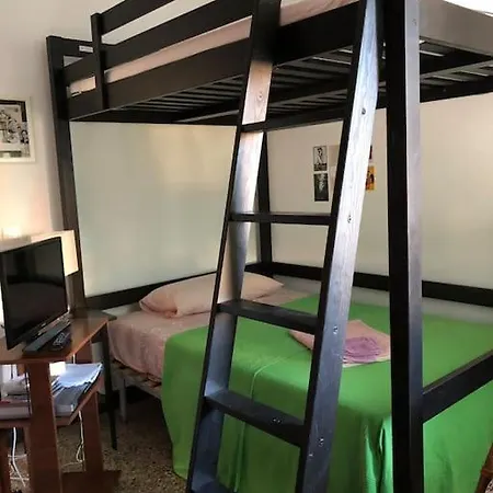 Zona Ospedale Apartman *